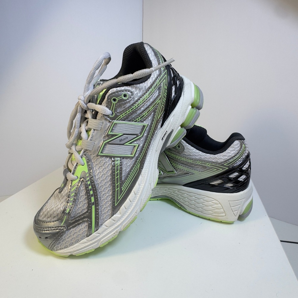 New Balance 1906R Boys 5.5 Silver Lime Green Metallic Running Shoes GC1906CQ